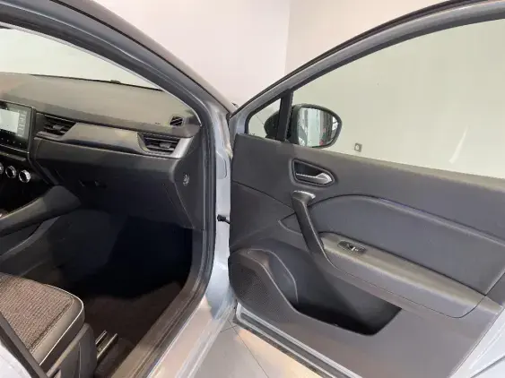 RENAULT CAPTUR II - voiture d'occasion - Photo 19