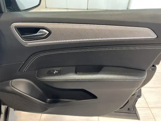RENAULT ARKANA - voiture d'occasion - Photo 20
