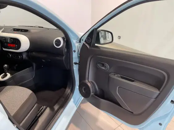 RENAULT TWINGO ELECTRIQUE III - voiture d'occasion - Photo 18