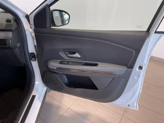 DACIA SANDERO III - voiture d'occasion - Photo 17