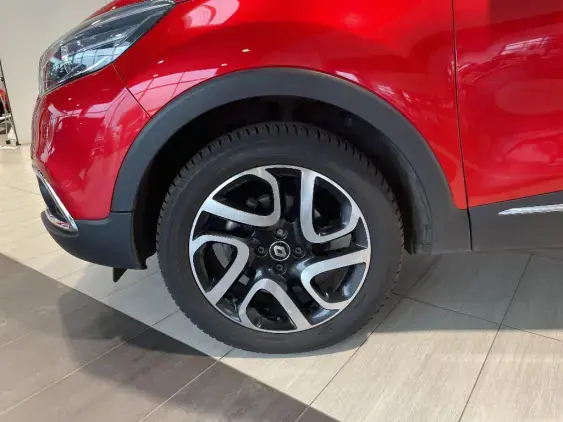 RENAULT CAPTUR - voiture d'occasion - Photo 21