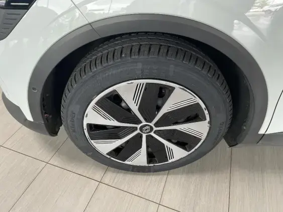 RENAULT MEGANE V - voiture d'occasion - Photo 19
