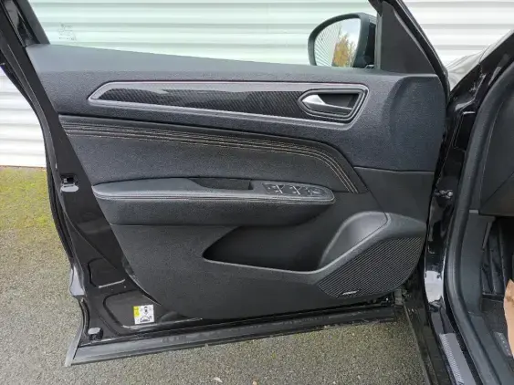 RENAULT ARKANA - voiture d'occasion - Photo 18