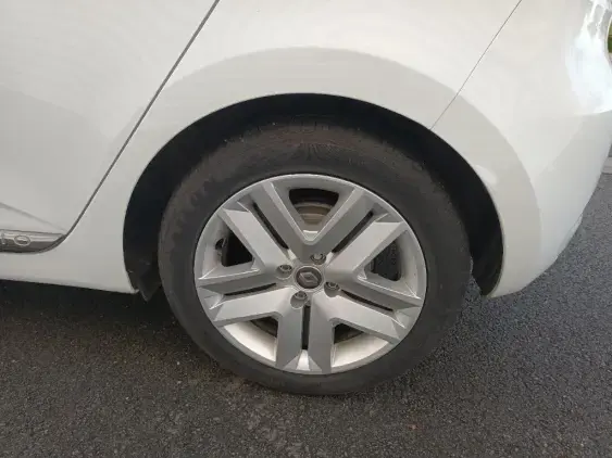 RENAULT CLIO V - voiture d'occasion - Photo 21