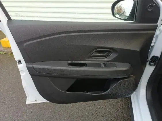 DACIA SANDERO III - voiture d'occasion - Photo 15