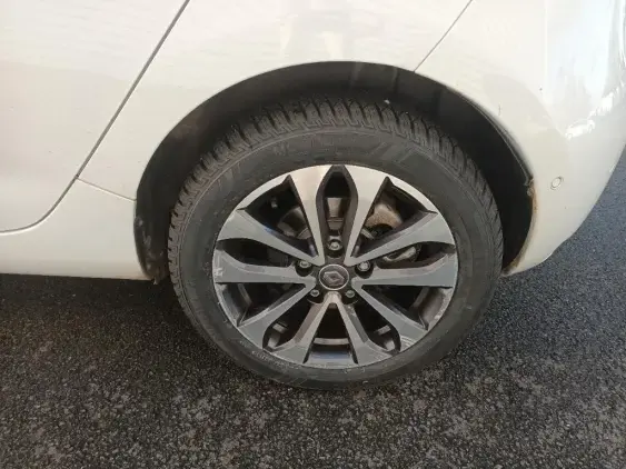 RENAULT ZOE - voiture d'occasion - Photo 20