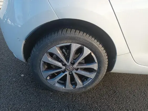 RENAULT ZOE - voiture d'occasion - Photo 21