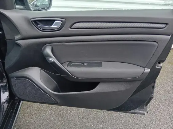 RENAULT MEGANE IV - voiture d'occasion - Photo 19