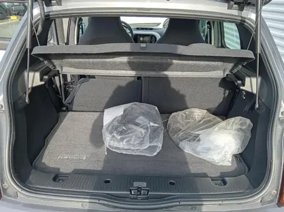 RENAULT TWINGO ELECTRIQUE III - voiture d'occasion - Photo 15