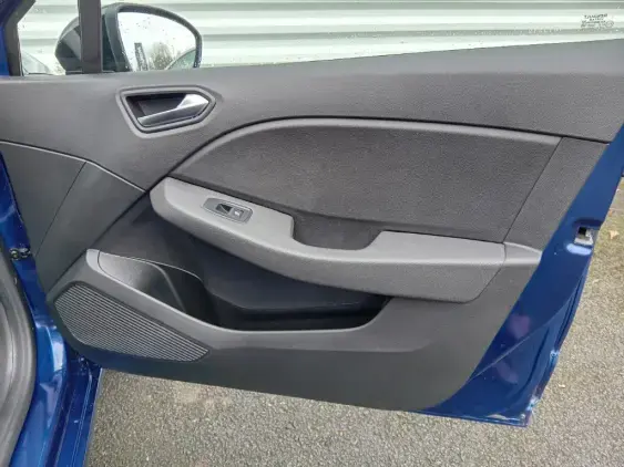 RENAULT CLIO V - voiture d'occasion - Photo 20