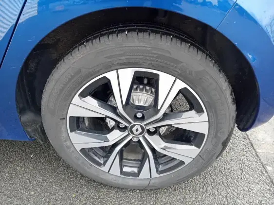 RENAULT CLIO V - voiture d'occasion - Photo 23