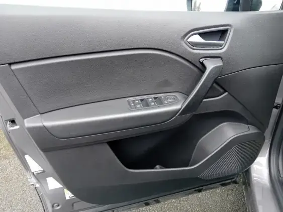 RENAULT CAPTUR II - voiture d'occasion - Photo 18