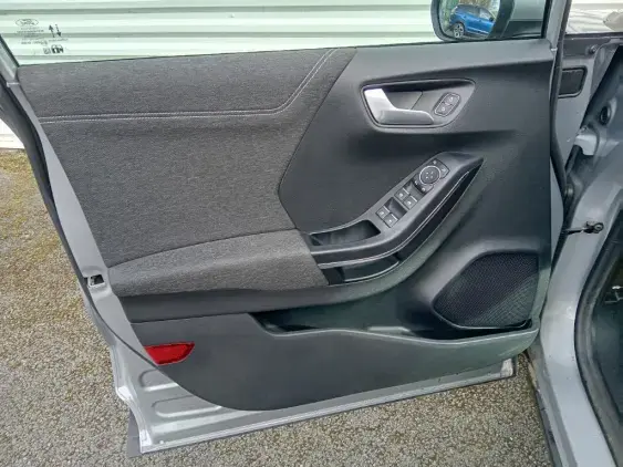 FORD PUMA II - voiture d'occasion - Photo 18