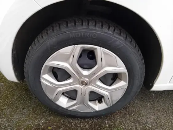 RENAULT TWINGO III - voiture d'occasion - Photo 19