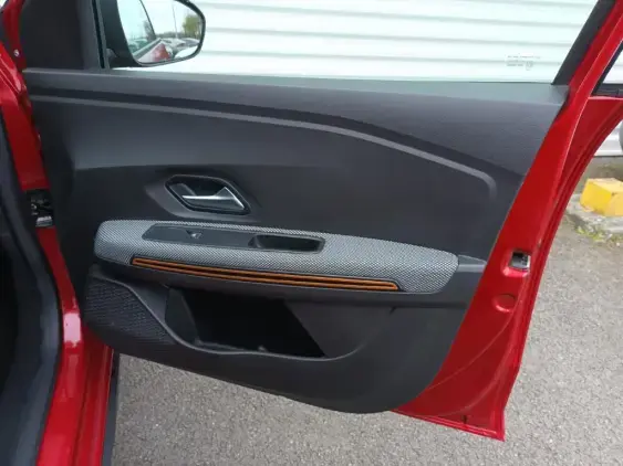 DACIA SANDERO III - voiture d'occasion - Photo 17