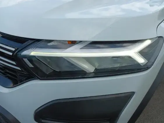 DACIA SANDERO III - voiture d'occasion - Photo 17