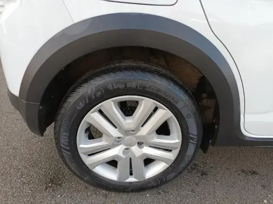 DACIA SANDERO III - voiture d'occasion - Photo 20