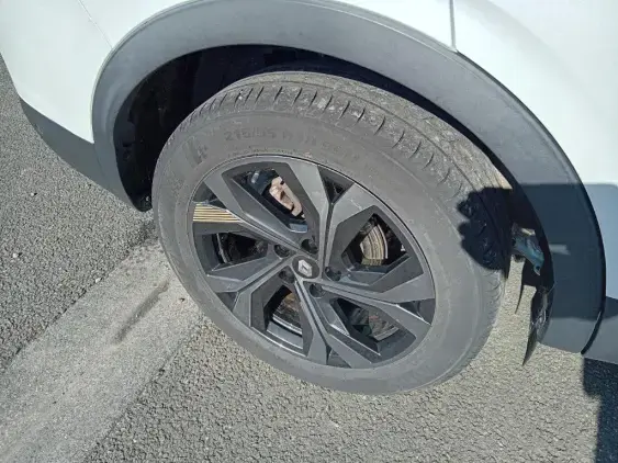 RENAULT ARKANA - voiture d'occasion - Photo 22