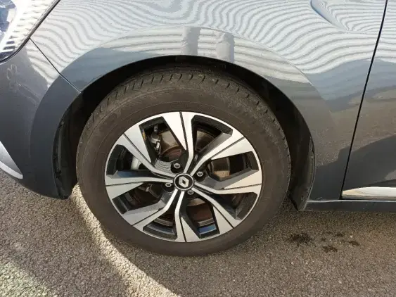 RENAULT CLIO V - voiture d'occasion - Photo 20