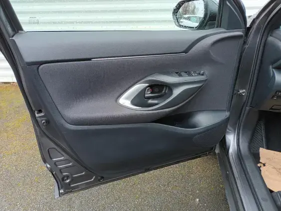 TOYOTA YARIS CROSS I - voiture d'occasion - Photo 16