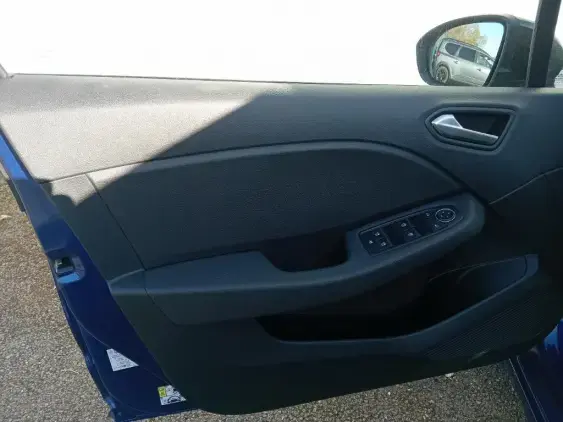 RENAULT CLIO V - voiture d'occasion - Photo 18