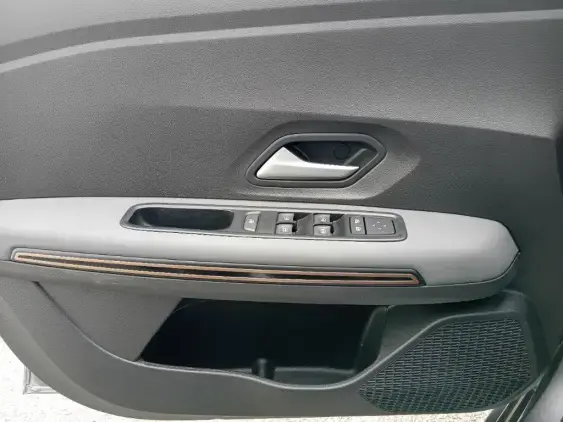 DACIA SANDERO III - voiture d'occasion - Photo 19