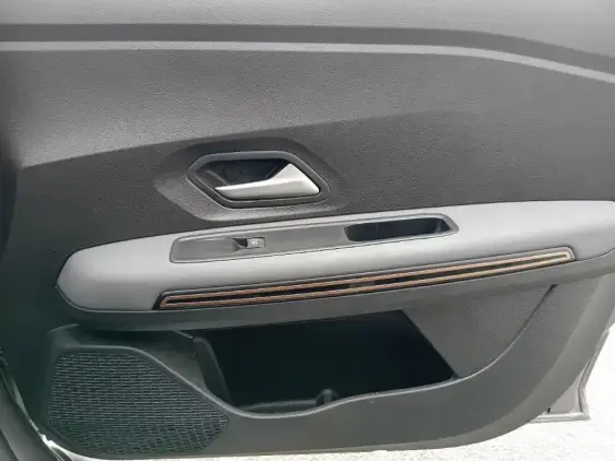 DACIA SANDERO III - voiture d'occasion - Photo 20