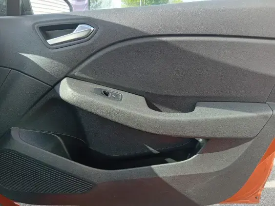 RENAULT CLIO V - voiture d'occasion - Photo 20