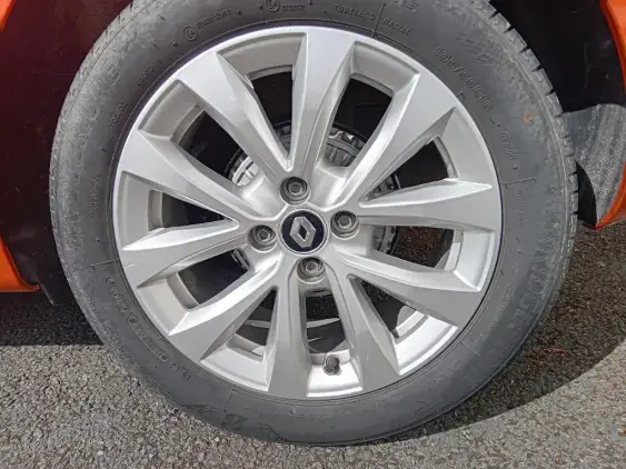 RENAULT CLIO V - voiture d'occasion - Photo 24