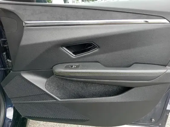 RENAULT MEGANE V - voiture d'occasion - Photo 20