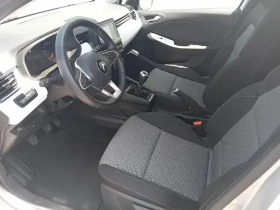 RENAULT CLIO V - voiture d'occasion - Photo 18