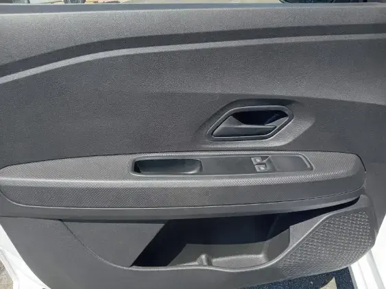 DACIA SANDERO III - voiture d'occasion - Photo 19