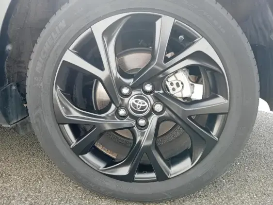 TOYOTA C-HR - voiture d'occasion - Photo 24