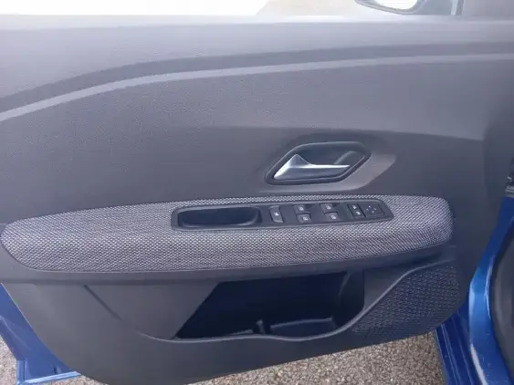 DACIA SANDERO III - voiture d'occasion - Photo 19
