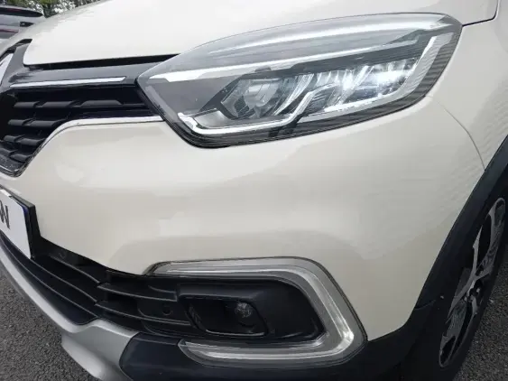 RENAULT CAPTUR - voiture d'occasion - Photo 22