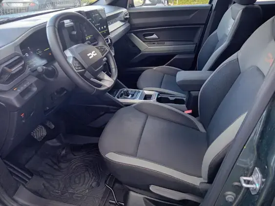 DACIA DUSTER III - voiture d'occasion - Photo 18