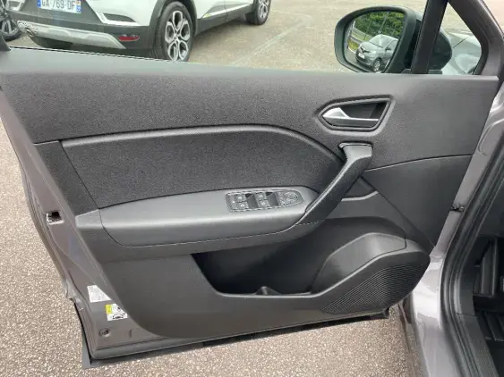 RENAULT CAPTUR II - voiture d'occasion - Photo 19