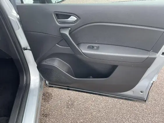 RENAULT CAPTUR II - voiture d'occasion - Photo 19