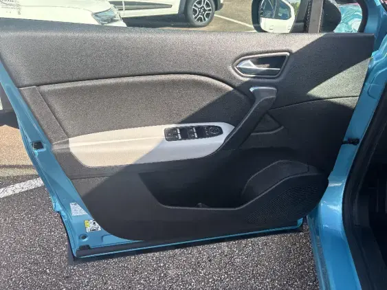 RENAULT CAPTUR II - voiture d'occasion - Photo 16