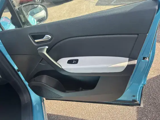 RENAULT CAPTUR II - voiture d'occasion - Photo 17