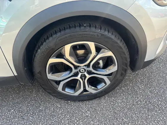 RENAULT CAPTUR II - voiture d'occasion - Photo 23