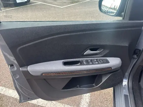 DACIA JOGGER - voiture d'occasion - Photo 19