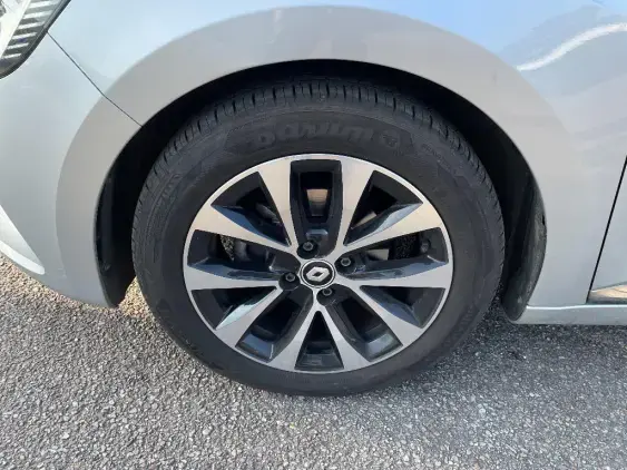 RENAULT CLIO V - voiture d'occasion - Photo 23