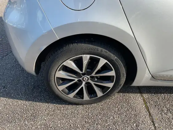 RENAULT CLIO V - voiture d'occasion - Photo 25