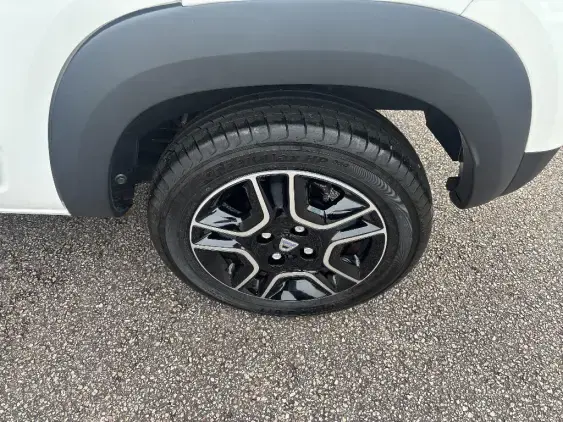 DACIA SPRING - voiture d'occasion - Photo 20