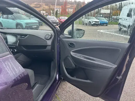 RENAULT ZOE - voiture d'occasion - Photo 17