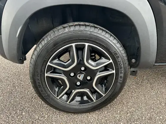 DACIA SPRING - voiture d'occasion - Photo 22