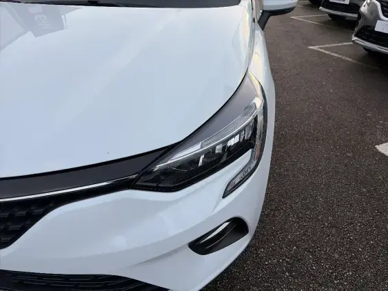 RENAULT CLIO V - voiture d'occasion - Photo 22