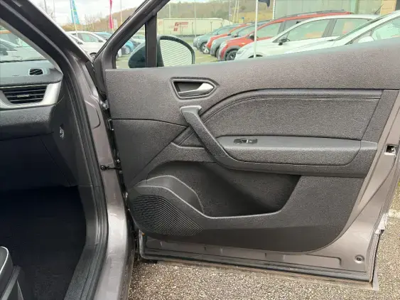 RENAULT CAPTUR II - voiture d'occasion - Photo 20