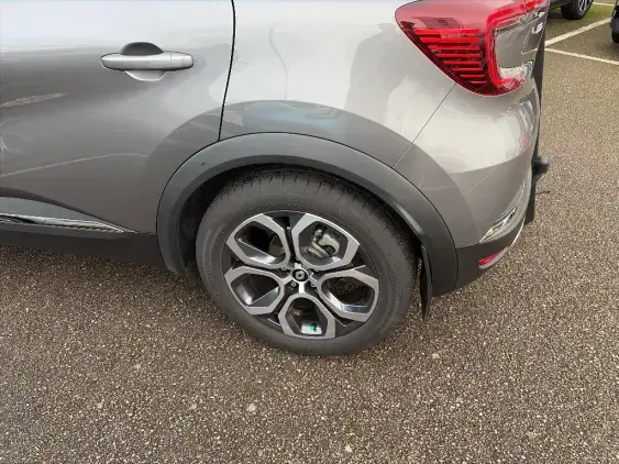 RENAULT CAPTUR II - voiture d'occasion - Photo 24